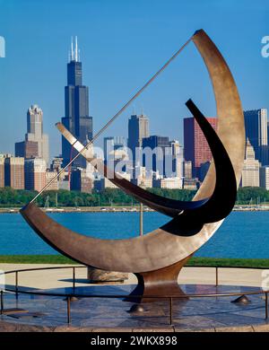 Cadran solaire et bâtiments urbains, Chicago, Illinois, États-Unis Banque D'Images