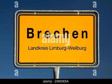 Panneau de nom de lieu Brechen, municipalité dans le district de Limburg-Weilburg, Hesse, Allemagne, Europe Banque D'Images