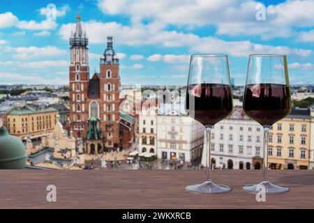 Centre-ville de Cracovie avec composé Basilique Marie vue d'en haut à Cracovie, Pologne Banque D'Images