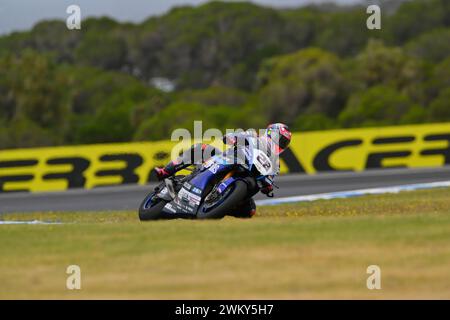 MELBOURNE, AUSTRALIE. 23 février 2024. Bradley Ray (28) de Grande-Bretagne pilotant la Yamaha YZF R1 pour l'écurie Yamaha MotoxRacing WorldSBK lors de l'ouverture du Championnat du monde Superbike 2024 au circuit de Phillip Island. Crédit Karl Phillipson/Alamy Live News Banque D'Images