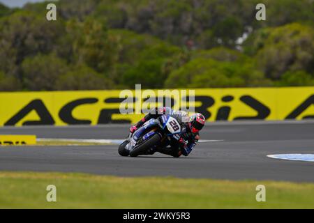 MELBOURNE, AUSTRALIE. 23 février 2024. Bradley Ray (28) de Grande-Bretagne pilotant la Yamaha YZF R1 pour l'écurie Yamaha MotoxRacing WorldSBK lors de l'ouverture du Championnat du monde Superbike 2024 au circuit de Phillip Island. Crédit Karl Phillipson/Alamy Live News Banque D'Images