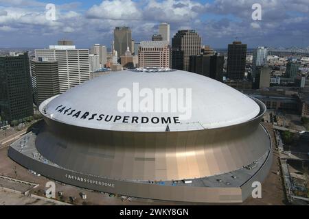 Une vue aérienne générale du Caesars Superdome, jeudi 22 février 2024, à la Nouvelle-Orléans. Banque D'Images