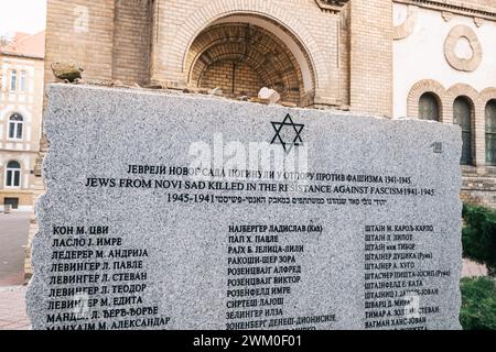 05 janvier 2024, Novi Sad, Serbie : mémorial aux atrocités commises en temps de guerre à la synagogue de Novi Sad, Serbie, en hommage aux victimes du fascisme. Banque D'Images