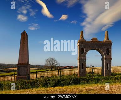 Les marques du méridien Nord à Tullyard sont une partie lointaine, mais essentielle de l'observatoire d'Armagh, dans la ville d'Armagh, en Irlande du Nord. Banque D'Images