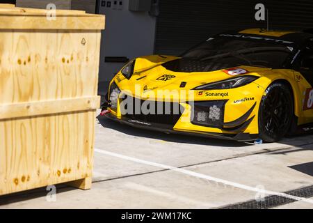 81 EASTWOOD Charlie (irl), ANDRADE Rui (ang), VAN ROMPUY Tom (bel), TF Sport, Corvette Z06 GT3.R, ambiance lors du Prologue du Championnat du monde d'Endurance FIA 2024, du 24 au 26 février 2024 sur le circuit international de Losail à Lusail, Qatar Banque D'Images