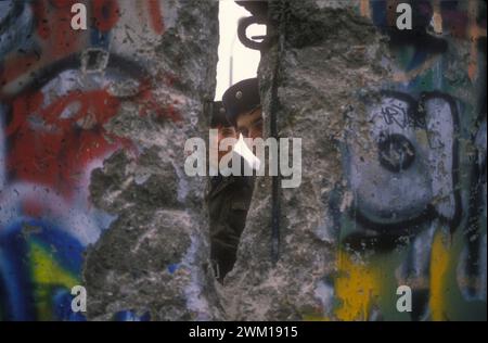 4065469 chute du mur de Berlin, Berlin Ouest, novembre 1989 (photo) ; © Marcello Mencarini. Tous droits réservés 2024. Banque D'Images