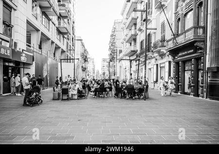 Rue Sparano : l'avenue principale de la ville italienne de Bari, capitale de la région des Pouilles (Pouilles), sud de l'Italie, Europe, 18 septembre. 2022 Banque D'Images