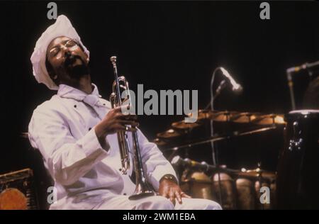 4067937 Rome, vers 1985. Trompettiste de jazz américain Lester Bowie (photo) ; (add.info.: Rome ; Roma, Italie ; Italia, Italie, Roma, 1985 circa. Il trombettista jazz Lester Bowie) ; © Marcello Mencarini. Tous droits réservés 2024. Banque D'Images