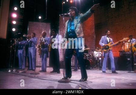 MME4712395 chanteur soul James Brown, Apollo Theatre. Harlem, New York / il cantante James Brown al Teatro Apollo di New York ; (add.info.: chanteur soul James Brown, Apollo Theatre. Harlem, New York/il cantante James Brown al Teatro Apollo di New York) ; © Marcello Mencarini. Tous droits réservés 2024. Banque D'Images