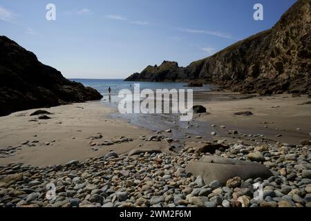 Porthmynawyd Bay, l'une des plus belles plages du Royaume-Uni, Pembrokeshire, pays de Galles, Royaume-Uni Banque D'Images