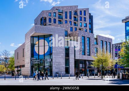 John Hansard Gallery est une galerie d'art visuel contemporain qui fait partie de l'Université de Southampton. En 2018, la galerie a déménagé à un nouvel emplacement dans th Banque D'Images