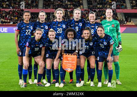 SÉVILLE - joueurs des pays-Bas lors de la demi-finale de l'UEFA Nations League entre l'Espagne et les pays-Bas à l'Estadio de la Cartuja le 23 février 2024 à Séville, Espagne. ANP GERRIT VAN COLOGNE Banque D'Images