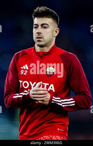 L’attaquant italien de Roma Stephan El Shaarawy regarde lors du match de l’UEFA Europa League Knockout Round Play-offs second Leg as Roma vs Feyenoord Rotterdam au stade Olimpico le 22 février 2023 à Rome. Banque D'Images