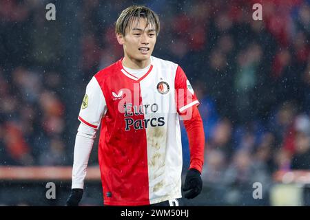 ROTTERDAM, PAYS-BAS - 18 FÉVRIER : Ayase Ueda (Feyenoord Rotterdam) lors du match Eredivisie du SC Feyenoord et du RKC Waalwijk à de Kuip le 18 février Banque D'Images