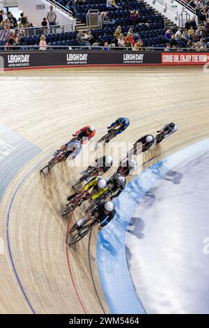 British National Track Championships 2024, National Cycling Centre, Manchester, 24 février 2024, Men's points Race qualification, crédit : Aaron Badkin/Alamy Live News Banque D'Images