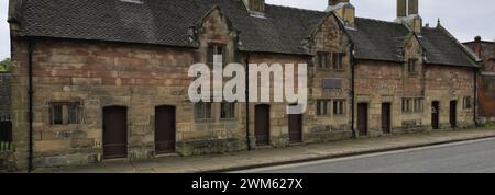 Les almshouses de la ville d'Ashbourne ; Peak District National Park ; Derbyshire ; Angleterre, Royaume-Uni Banque D'Images