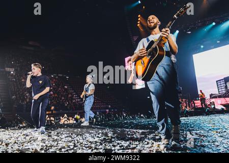 Milan, Italie. 25 février 2024. Alfa en concert au Mediolanum Forum, Milan, Italie. Crédits : Marco Arici/Alamy Live news Banque D'Images