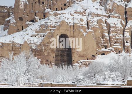 Les statues de Bouddha à Bamiyan, en Afghanistan, étaient de grandes sculptures historiques qui ont été détruites par les talibans au cours des dernières décennies. Ces statues Banque D'Images