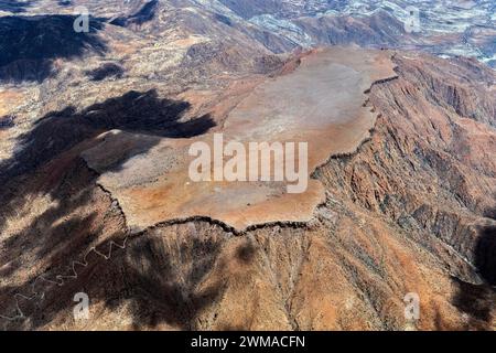 Namibie, Gamsberg, table Mountain, monument naturel, Institut Max Planck pour l'astronomie, observatoire, montagnes Hakos, basalte, montagne, antenne Banque D'Images