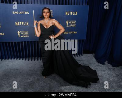 Los Angeles, États-Unis. 24 février 2024. Taraji P. Henson marchant sur le tapis rouge aux Screen Actors Guild Awards qui se sont tenus au Shrine Auditorium et Expo Hall à Los Angeles, CA le samedi, ?février 24, 2024. (Photo de Sthanlee B. Mirador/Sipa USA) crédit : Sipa USA/Alamy Live News Banque D'Images