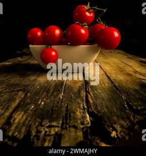 Pomodoro di Pachino : belle tomate italienne fraîche Banque D'Images