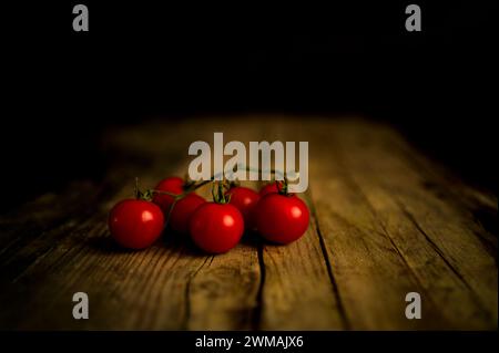 Pomodoro di Pachino : belle tomate italienne fraîche Banque D'Images