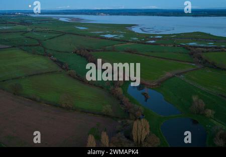 Pleine lune sur l'estuaire de Severn à Lydney, Gloucestershire.UK Banque D'Images