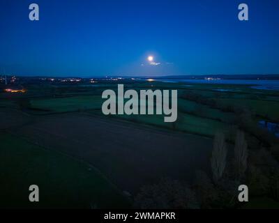 Pleine lune sur l'estuaire de Severn à Lydney, Gloucestershire.UK Banque D'Images