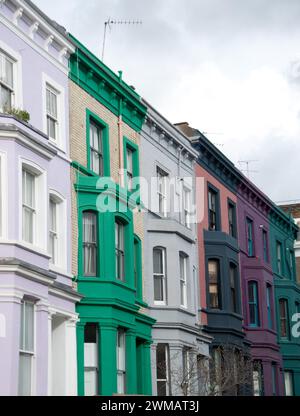 Beaux bâtiments aux couleurs vives, Notting Hill, Royal Borough of Kensington and Chelsea, Londres, Royaume-Uni Banque D'Images