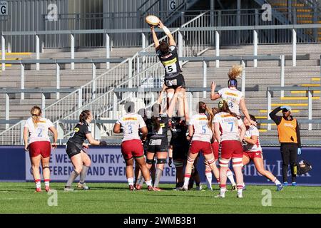 Exeter, Devon, Royaume-Uni. 24 février 2024. Allianz Premiership Women's Rugby : Exeter Chiefs v Harlequins Women at Sandy Park, Exeter, Devon, Royaume-Uni. Photo : Line Out Credit : Nidpor/Alamy Live News Banque D'Images