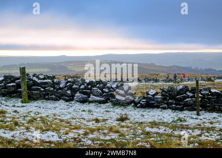 Snows s'installe dans le parc national de Dartmoor le premier jour de l'année en 2021, Angleterre, Royaume-Uni Banque D'Images