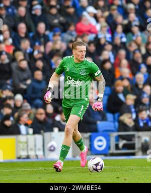 Jordan Pickford d'Everton pendant le match de premier League entre Brighton et Hove Albion et Everton au stade American Express , Brighton , Royaume-Uni - 24 février 2024 photo Simon Dack / images téléphoto usage éditorial seulement. Pas de merchandising. Pour Football images, les restrictions FA et premier League s'appliquent inc. aucune utilisation d'Internet/mobile sans licence FAPL - pour plus de détails, contactez Football Dataco Banque D'Images