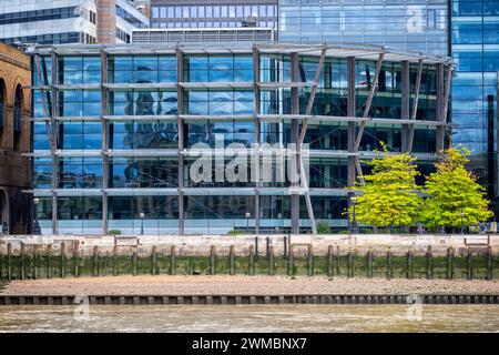 Nomura Building (2009), One Angel Lane, City of London montrant la superstructure en bois neutre en carbone Banque D'Images