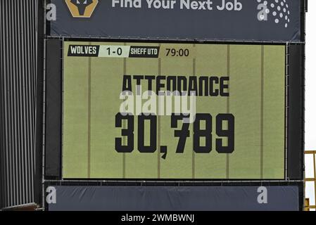 Wolverhampton, Royaume-Uni. 25 février 2024. Une participation de 30 789 personnes lors du match de premier League Wolverhampton Wanderers vs Sheffield United à Molineux, Wolverhampton, Royaume-Uni, le 25 février 2024 (photo de Cody Froggatt/News images) à Wolverhampton, Royaume-Uni le 25/02/2024. (Photo de Cody Froggatt/News images/Sipa USA) crédit : Sipa USA/Alamy Live News Banque D'Images