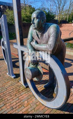 Statue de Thomas Telford, Telford Square, Telford, Shropshire Banque D'Images