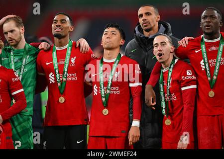 Wataru Endo, joueur de Liverpool en action lors de la finale de la Coupe EFL entre Chelsea et Liverpool au stade de Wembley, Londres, Angleterre, le 25 février 2024. Banque D'Images