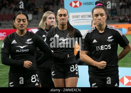 Vancouver, Canada. 25 février 2024. VANCOUVER, Colombie-Britannique - FÉVRIER 25 : L'équipe féminine de Nouvelle-Zélande célèbre sa victoire à la HSBC World Rugby Sevens Series 2024 au BC place Stadium le 25 février 2024 à Vancouver, Canada. (Photo de Tomaz Jr/PxImages/Sipa USA) crédit : Sipa USA/Alamy Live News Banque D'Images