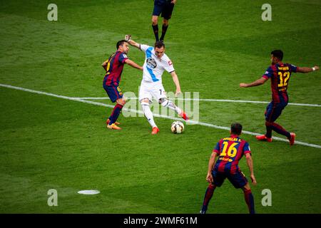 LUCAS, DEPORTIVO, 2015 : Lucas Pérez, de Deportivo, marque un but pour faire le score 2-1 à la 67e minute. Dernier match de la saison de Liga 2014-15 en Espagne entre Barcelone FC et Deportivo de la Coruna au Camp Nou, Barcelone, le 23 mai 2015. The Game terminé 2-2. Barcelone a célébré la victoire du titre de champion et le dernier match à domicile de la légende Xavi. Deportiva a obtenu le point dont ils avaient besoin pour éviter la relégation. Photographie : Rob Watkins Banque D'Images