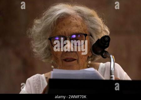 Mexico, Mexique. 25 février 2024. L'écrivaine et romancière Elena Poniatowska intervient lors de l'hommage posthume au romancier Jose Agustin Ramirez au Palais des Beaux-Arts de Mexico. Le 25 février 2024 à Mexico, Mexique (crédit image : © Luis Barron/eyepix via ZUMA Press Wire) USAGE ÉDITORIAL SEULEMENT! Non destiné à UN USAGE commercial ! Banque D'Images