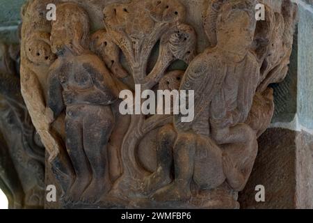 Création d'Adam et Eve, cloître romane, Monastère royal de San Juan de la Peña, Botaya, Huesca, Aragon, Espagne Banque D'Images