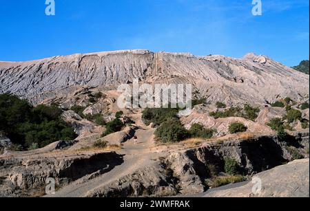 Volcan de Bromo ou Gunung Bromo dans le parc national de Bromo Tengger Semeru, Java, Indonésie. Banque D'Images