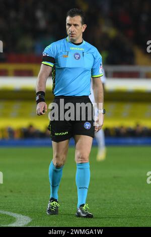 Lecce, Italie. 25 février 2024. Daniele Doveri le regard arbitre lors du match de Serie A entre l'US Lecce et le FC Internazionale au stade Ettore Giardiniero le 25 février 2024 à Lecce, italie (crédit image : © Agostino Gemito/Pacific Press via ZUMA Press Wire) USAGE ÉDITORIAL SEULEMENT! Non destiné à UN USAGE commercial ! Banque D'Images