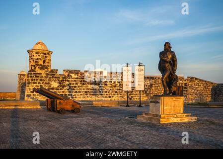 28 octobre 2019 : Statue de Miranda à la forteresse de la Punta à la havane, cuba. Francisco de Miranda était un chef militaire vénézuélien et révolutionnaire qui Banque D'Images