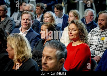 La Haye, pays-Bas. 26 février 2024. LA HAYE - Pieter Omtzigt, lors de la présentation du rapport de la Commission parlementaire. La Chambre des représentants espère mieux comprendre comment les choses pourraient mal tourner, par exemple dans le scandale des allocations familiales. ANP ROBIN UTRECHT netherlands Out - belgique Out Credit : ANP/Alamy Live News Banque D'Images