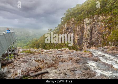 Le sommet des chutes de Minyon dans le parc national Nightcap près d'Alstonville, Nouvelle-Galles du Sud, Australie. Le parc abrite une forêt tropicale classée au patrimoine mondial. Banque D'Images