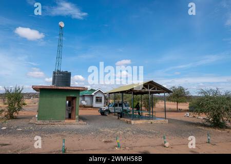 Tarangire, Tanzanie, 24 octobre 2023. Aéroport dans la savane Banque D'Images