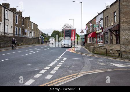 En septembre, vue de la jonction à Causeway et de la route A59 Skipton à Foulridge Banque D'Images