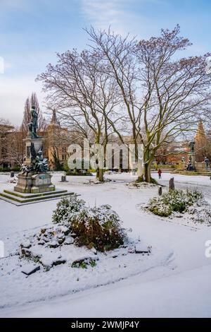 St JohnÕs jardin Liverpool dans la neige Banque D'Images