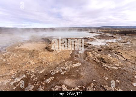 Geysir Park en Islande au coucher du soleil Banque D'Images