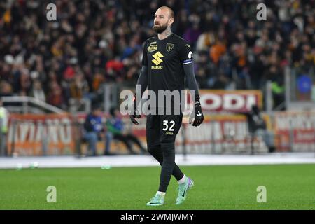 Stadio Olimpico, Rome, Italie. 26 février 2024. Série A Football ; Roma versus Torino ; la gardienne Vanja Milinkovic-Savic de Turin frustrée alors que son équipe se dirige vers Roma Credit : action plus Sports/Alamy Live News Banque D'Images